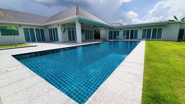 Mountain Views Estate, 5-bedroom, Hua hin